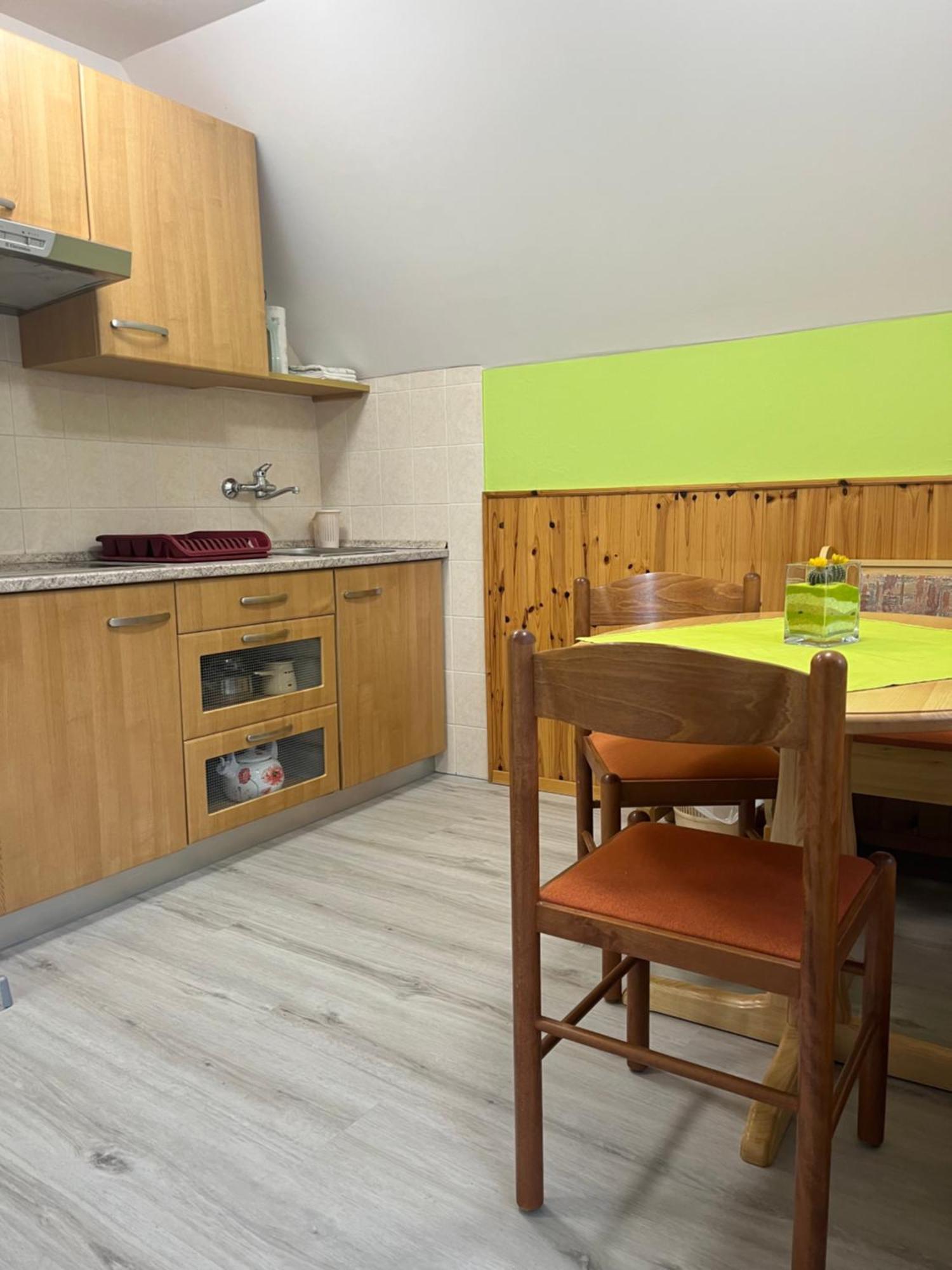 Apartmaji In Sobe Cuder Соча Номер фото